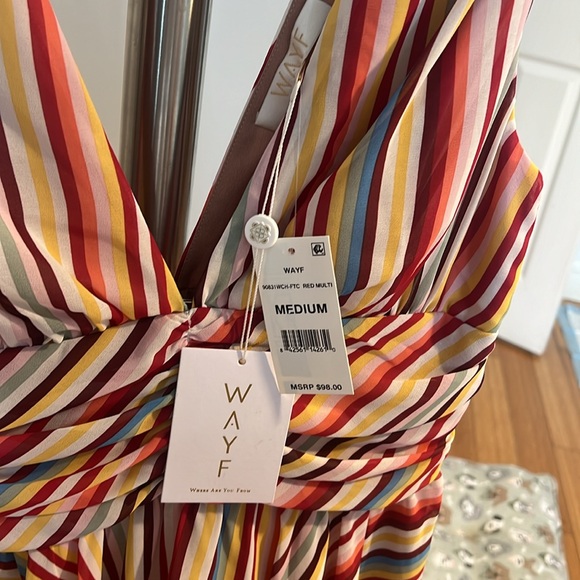 Rainbow dress with tags - Picture 2 of 3